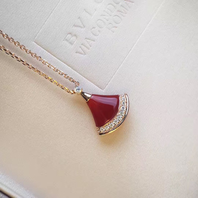 Bvlgari necklace 09yxq18